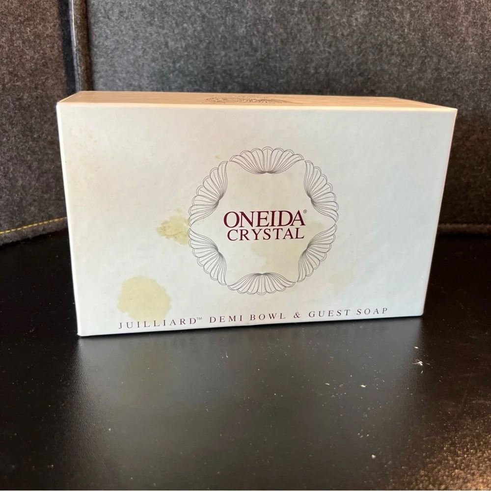 Oneida crystal juilliard